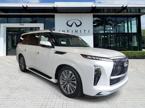 2025 INFINITI QX80 Luxe