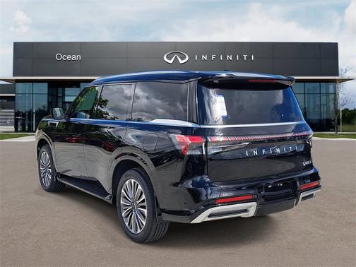 2026 INFINITI QX80 Luxe