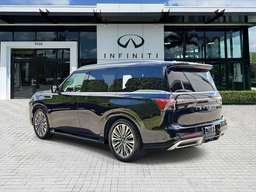2025 INFINITI QX80 SENSORY AWD