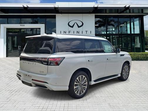 2025 INFINITI QX80 Luxe