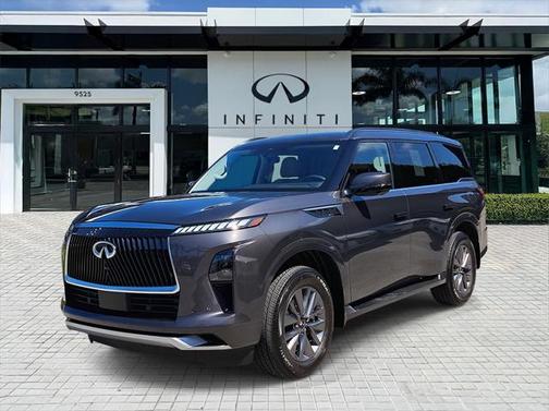 2025 INFINITI QX80 PURE