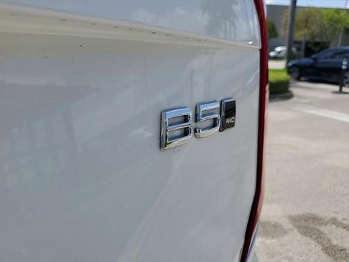 2024 Volvo XC90 B5 Plus Bright Theme