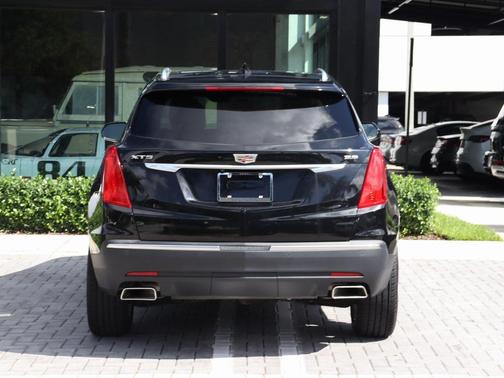 2018 Cadillac XT5 Premium Luxury