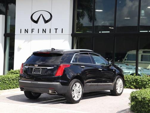 2018 Cadillac XT5 Premium Luxury