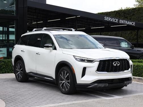 Majestic White 2025 INFINITI QX60 SENSORY