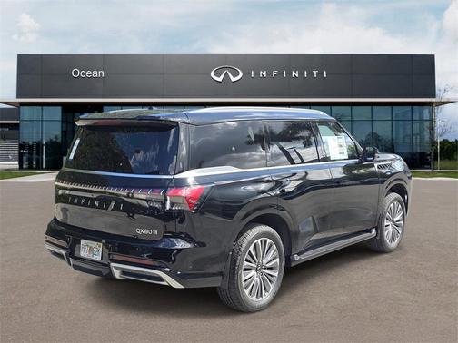 2026 INFINITI QX80 Luxe