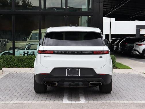 2023 Land Rover Range Rover Sport SE