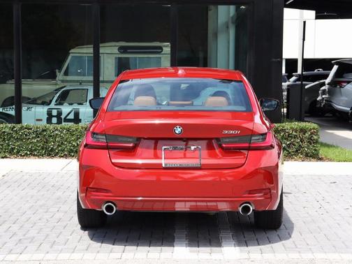 2024 BMW 330 i