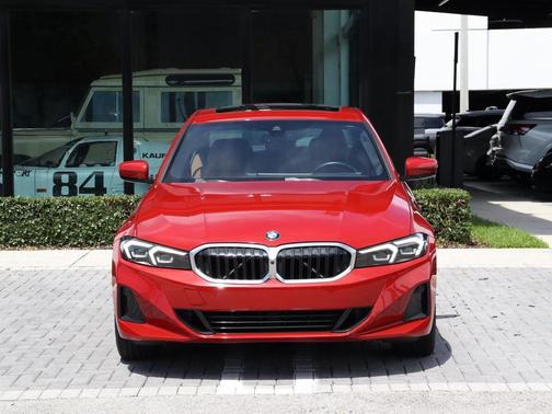 2024 BMW 330 i