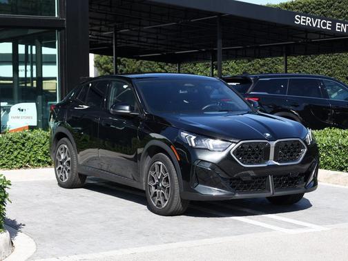 2025 BMW X2 xDrive28i