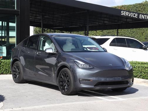 2021 Tesla Model Y Long Range Dual Motor All-Wheel Drive