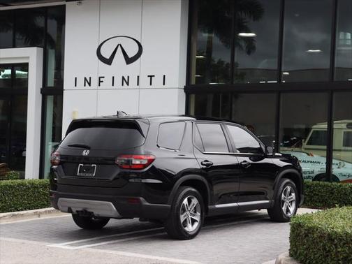 2023 Honda Pilot AWD EX-L 7 Passenger