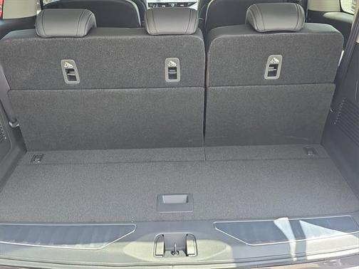2025 INFINITI QX80 PURE