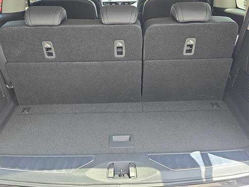 2025 INFINITI QX80 PURE