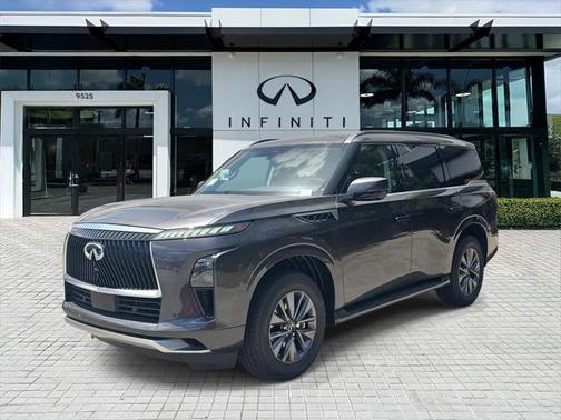 2025 INFINITI QX80 PURE