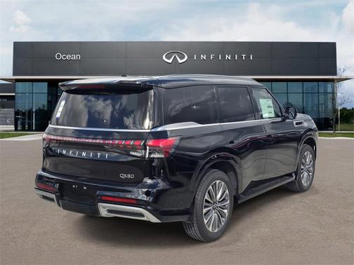 2026 INFINITI QX80 Luxe