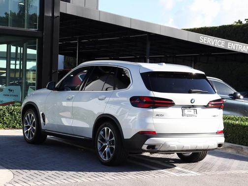 2024 BMW X5 sDrive40i