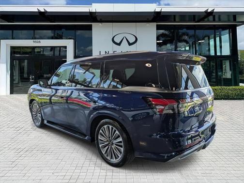 2025 INFINITI QX80 SENSORY AWD