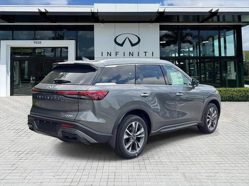 2025 INFINITI QX60 Luxe