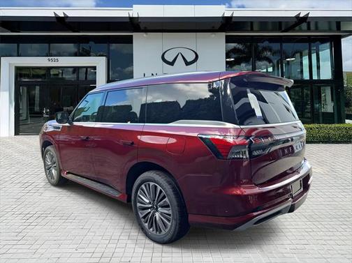 2025 INFINITI QX80 SENSORY AWD