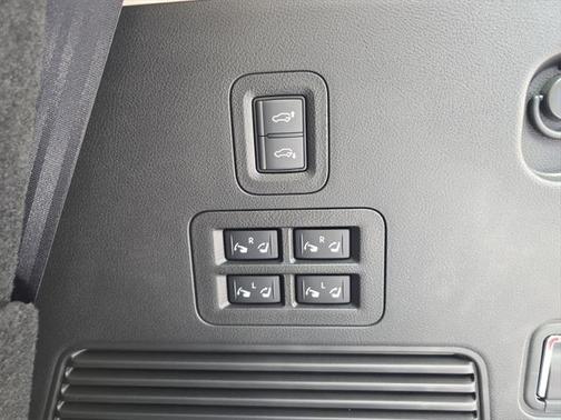 2025 INFINITI QX80 SENSORY AWD