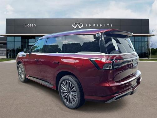 2025 INFINITI QX80 SENSORY AWD