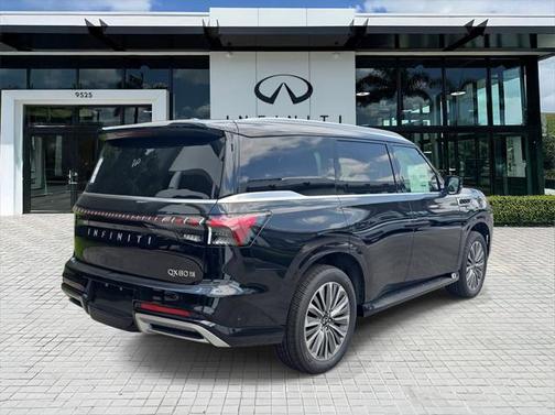 2025 INFINITI QX80 SENSORY AWD