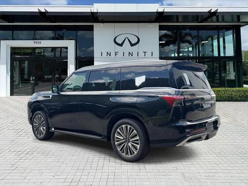 2025 INFINITI QX80 SENSORY AWD