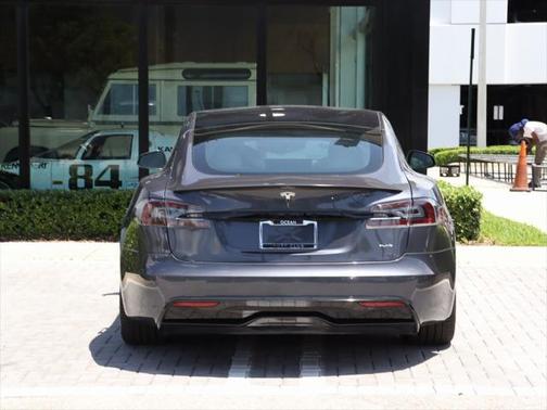 2021 Tesla Model S Plaid