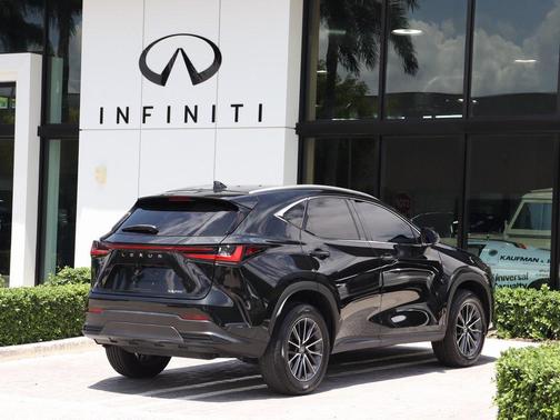 2022 Lexus NX 250 Base