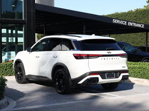 2025 INFINITI QX60 Luxe