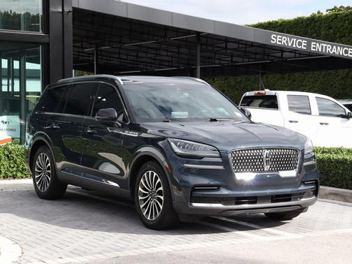 2023 Lincoln Aviator Reserve
