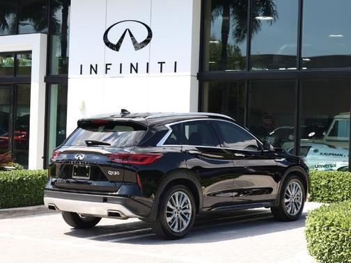 Black Obsidian 2025 INFINITI QX50 LUXE