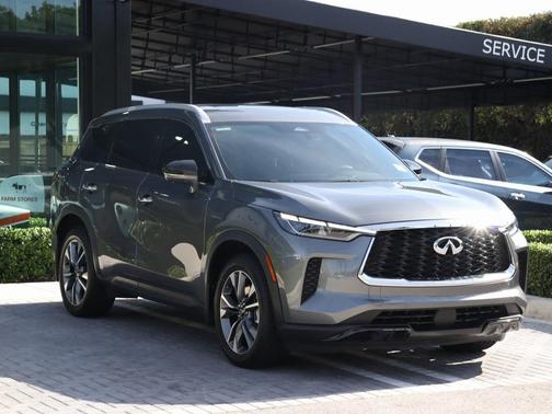2023 INFINITI QX60 Luxe