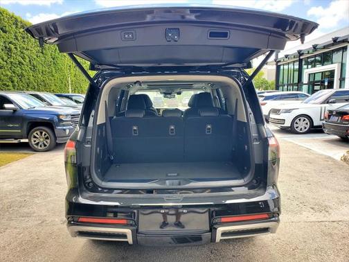 2025 INFINITI QX80 SENSORY AWD
