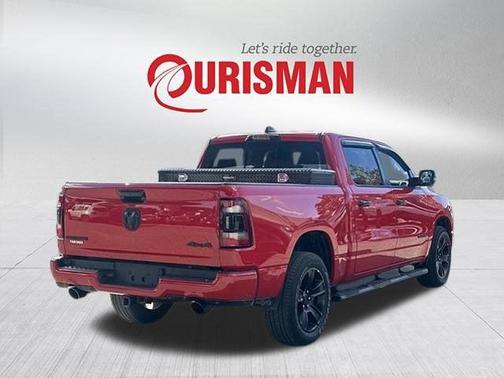 2024 RAM 1500 Big Horn Crew Cab 4x4 57' Box