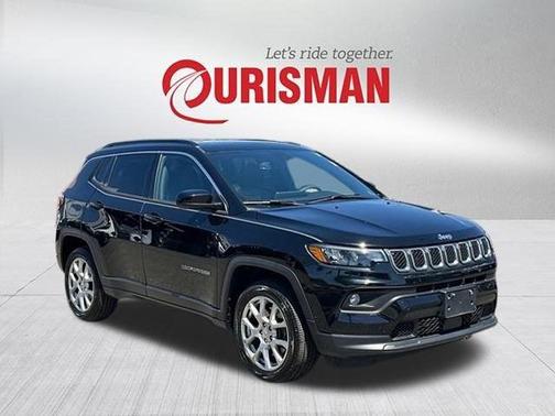 2023 Jeep Compass Latitude Lux FWD