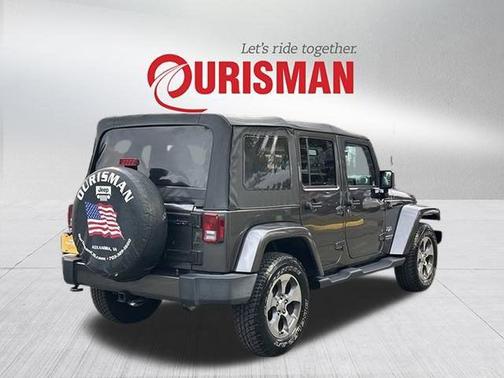 2017 Jeep Wrangler Unlimited Sahara 4x4