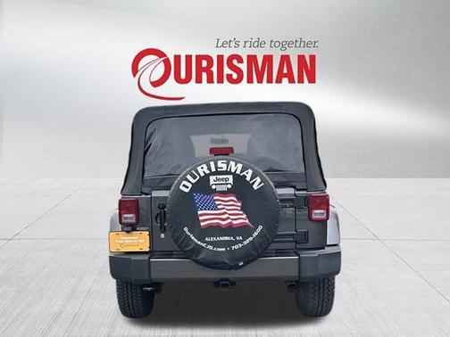 2017 Jeep Wrangler Unlimited Sahara 4x4