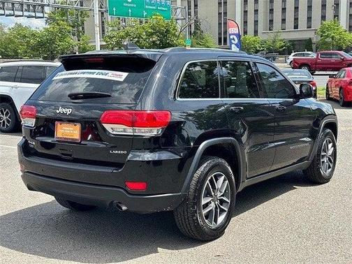 2019 Jeep Grand Cherokee Laredo E 4x4