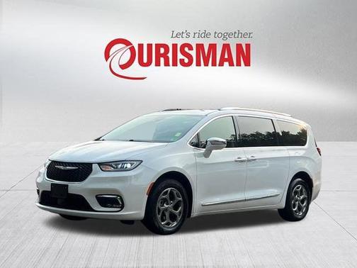 2021 Chrysler Pacifica Limited AWD
