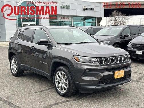 2023 Jeep Compass Latitude Lux FWD