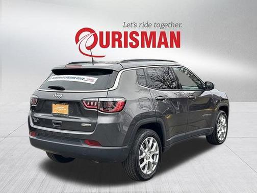 2023 Jeep Compass Latitude Lux FWD