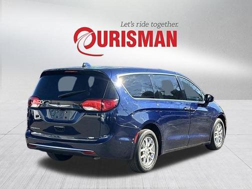 2020 Chrysler Pacifica Touring