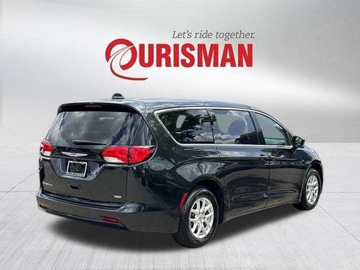 2018 Chrysler Pacifica Touring