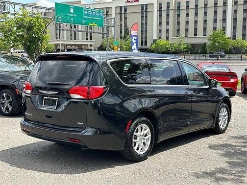 2018 Chrysler Pacifica Touring