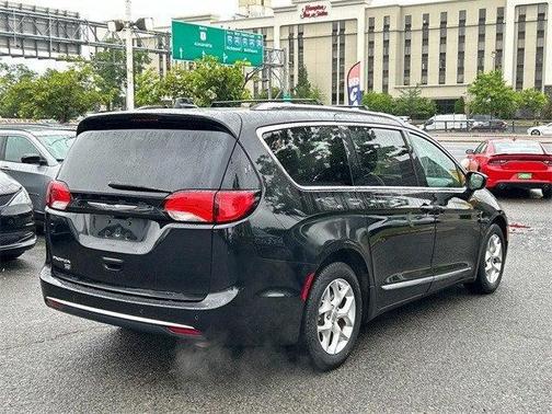2020 Chrysler Pacifica 35th Anniversary Touring L