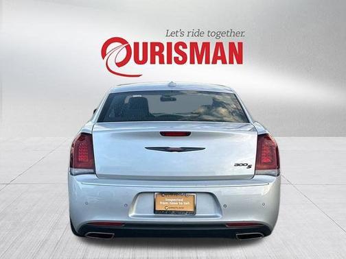 2023 Chrysler 300 300S