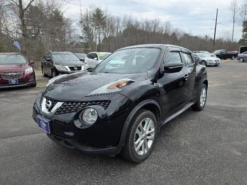 Black 2015 Nissan Juke S