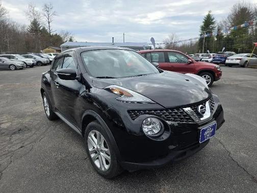 Black 2015 Nissan Juke S